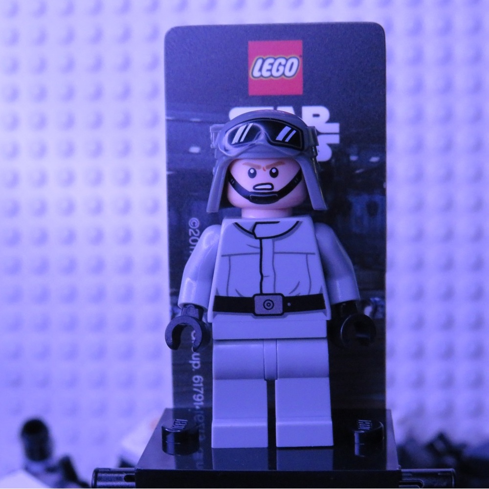 LEGO AT-ST DRIVER FIGURE